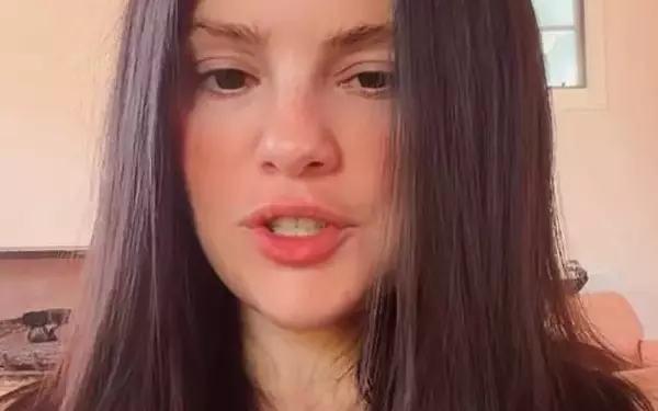 Selena Gomez Reveals Vaping's Impact on Her Voice and Future Motherhood Plans