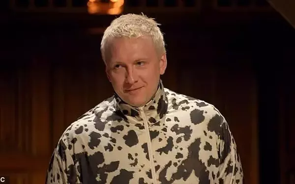 Joe Lycett Joins 'Gogglebox' Cancer Special with Aunts, Reflects on 'Traitors' Ban