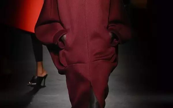 Embrace the Allure of Burgundy: Your Essential Guide to Autumn's Hottest Hue