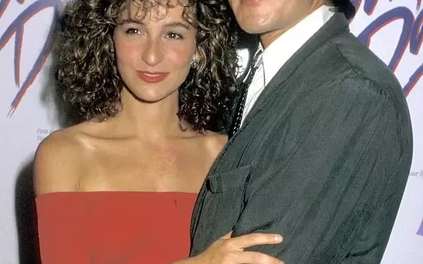 Jennifer Grey Returns to Dirty Dancing in '90s-Set Sequel, Honoring Patrick Swayze's Legacy