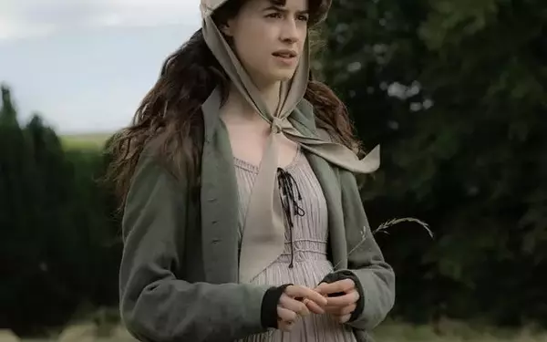 The Costume Design of "Sense and Sensibility": Blending History with High Fashion