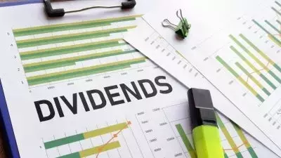 Cash Flow vs. Dividend: A Deep Dive into ETF Investment Strategies