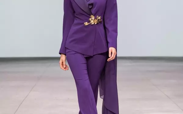 Alfredo Martínez's Spring 2027 Collection: A Telenovela-Inspired Dream