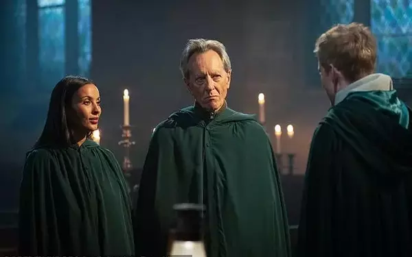 Richard E. Grant Refutes Claims of Deliberate Early Exit from 'The Celebrity Traitors'