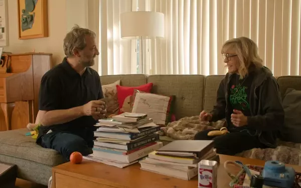 Judd Apatow's Documentary Directorial Style: A Deep Dive into Authenticity and Subjectivity