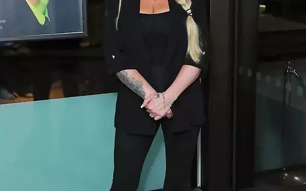 Actress Daisy May Cooper Faces Backlash After Significant Weight Loss, Fearing Career Impact and Enduring Online Harassment