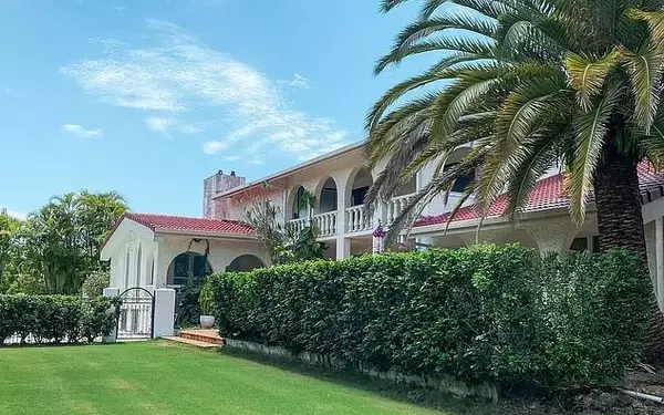 Influencer Skye Wheatley to Sell Unfinished Gold Coast Mansion After Tumultuous Renovation and Split