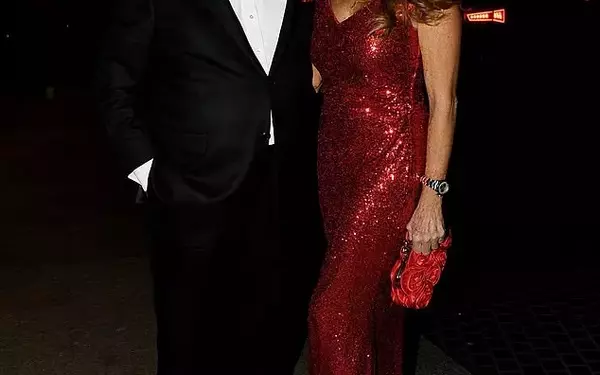 Jim Davidson's New Chapter: A Glamorous Debut with Maria Rice-Mundy