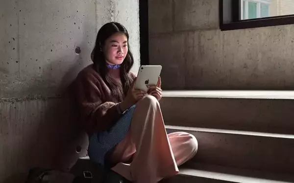 Unveiling Apple's Acoustic Display Technology in the iPad Mini 8