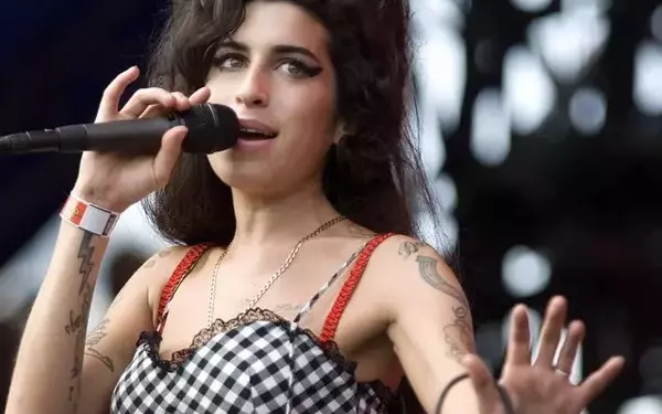 Amy Winehouse: A Fashion Icon's Enduring Influence