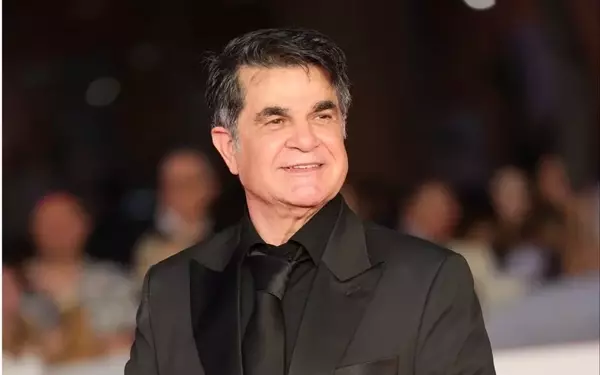Jafar Panahi Sentenced to Over Five Years in Prison, Assets Frozen by Tehran Court