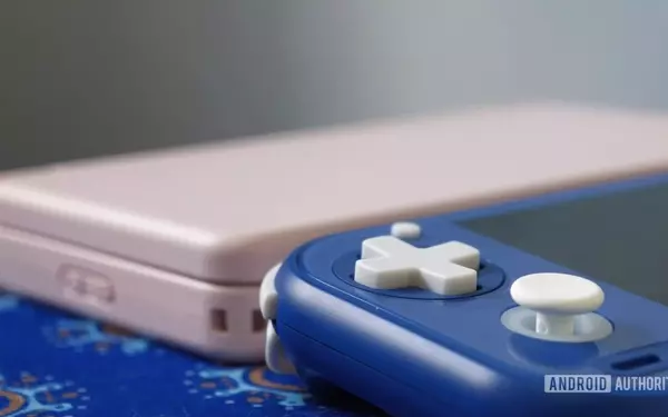 ANBERNIC Handhelds: A Comparison of the RG 55G1 and RG DS Plus for Gaming Enthusiasts