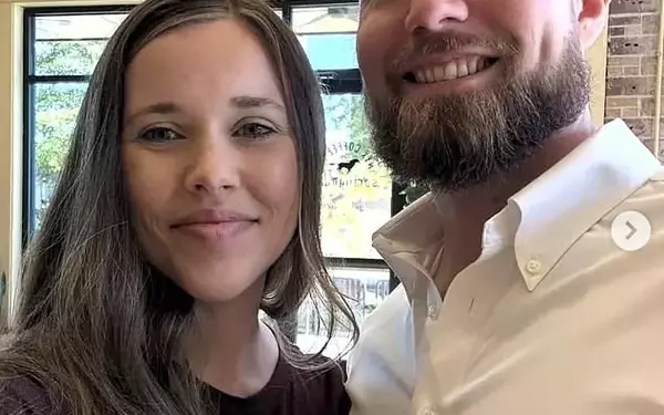 Jessa Duggar and Ben Seewald Announce Seventh Pregnancy