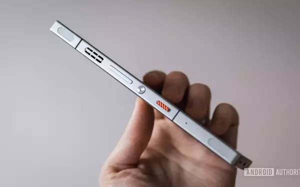 Cooling Fans in Android Phones: An Unnecessary Trend?