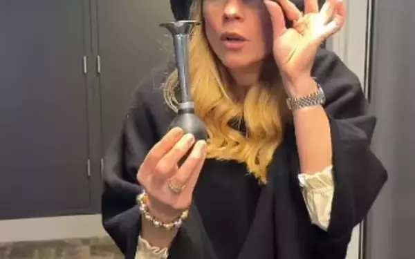 Sara Cox's Cryptic 'Traitor' Post Amidst Radio 2 Staff Uproar