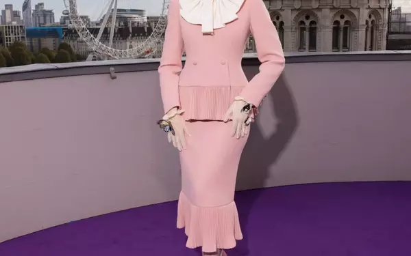Elle Fanning's Avant-Garde Style for 'The Hunger Games' Press Tour