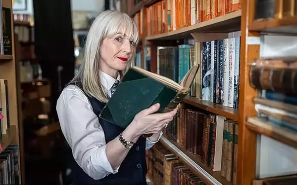 Yvette Fielding's Post-Mortem Haunting Vow and Paranormal Insights