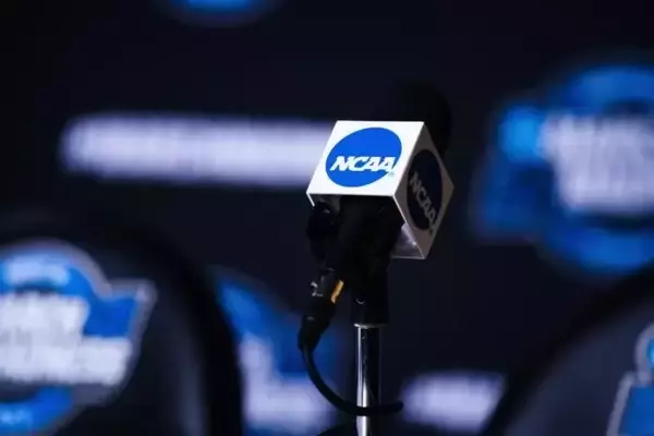 Keyshawn Hall Returns to St. John's, Reversing Professional Career Plans